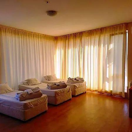 Hotel Seasons 2 Sunny Beach